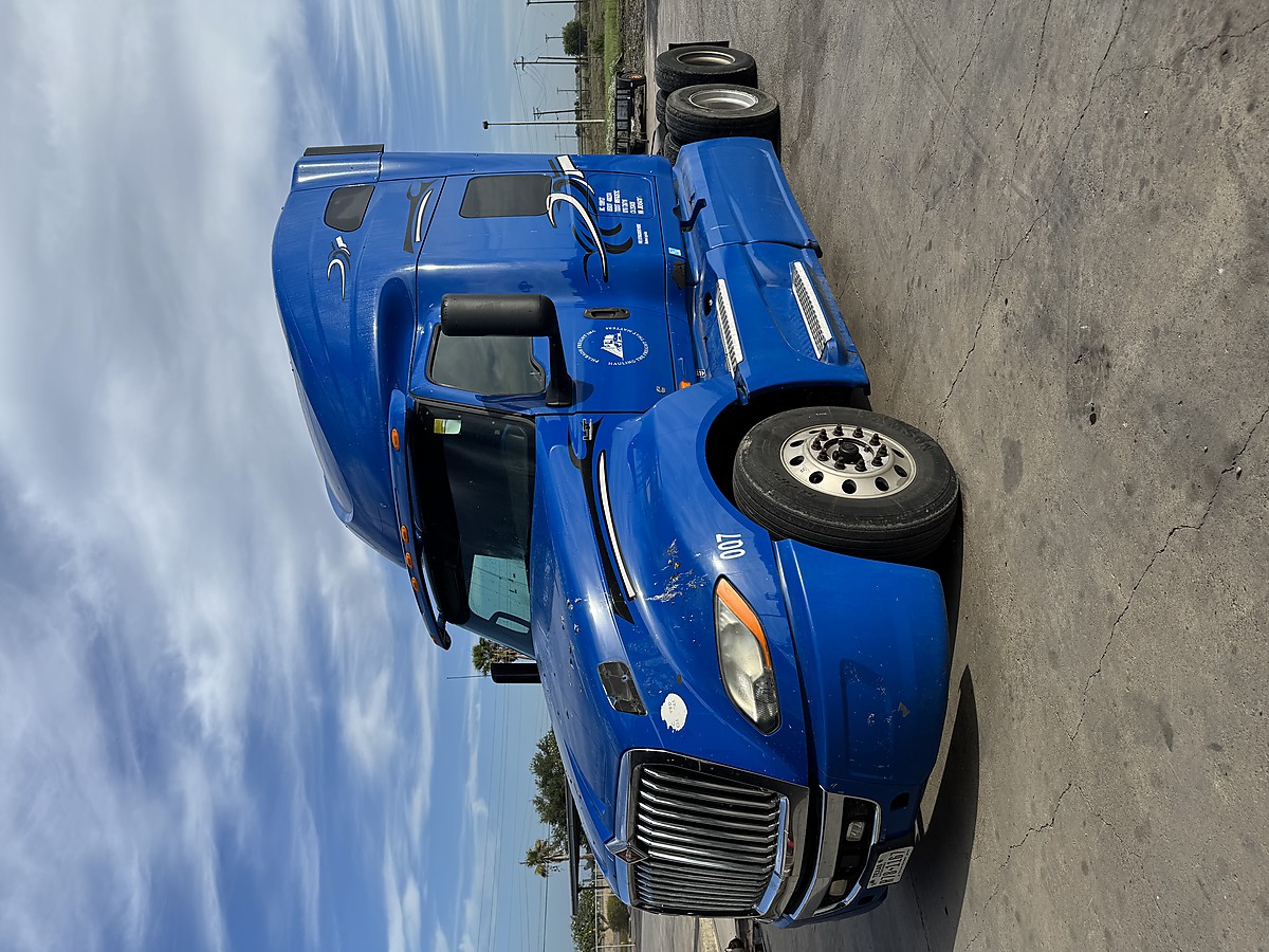 2018 INTERNATIONAL LT625 TX