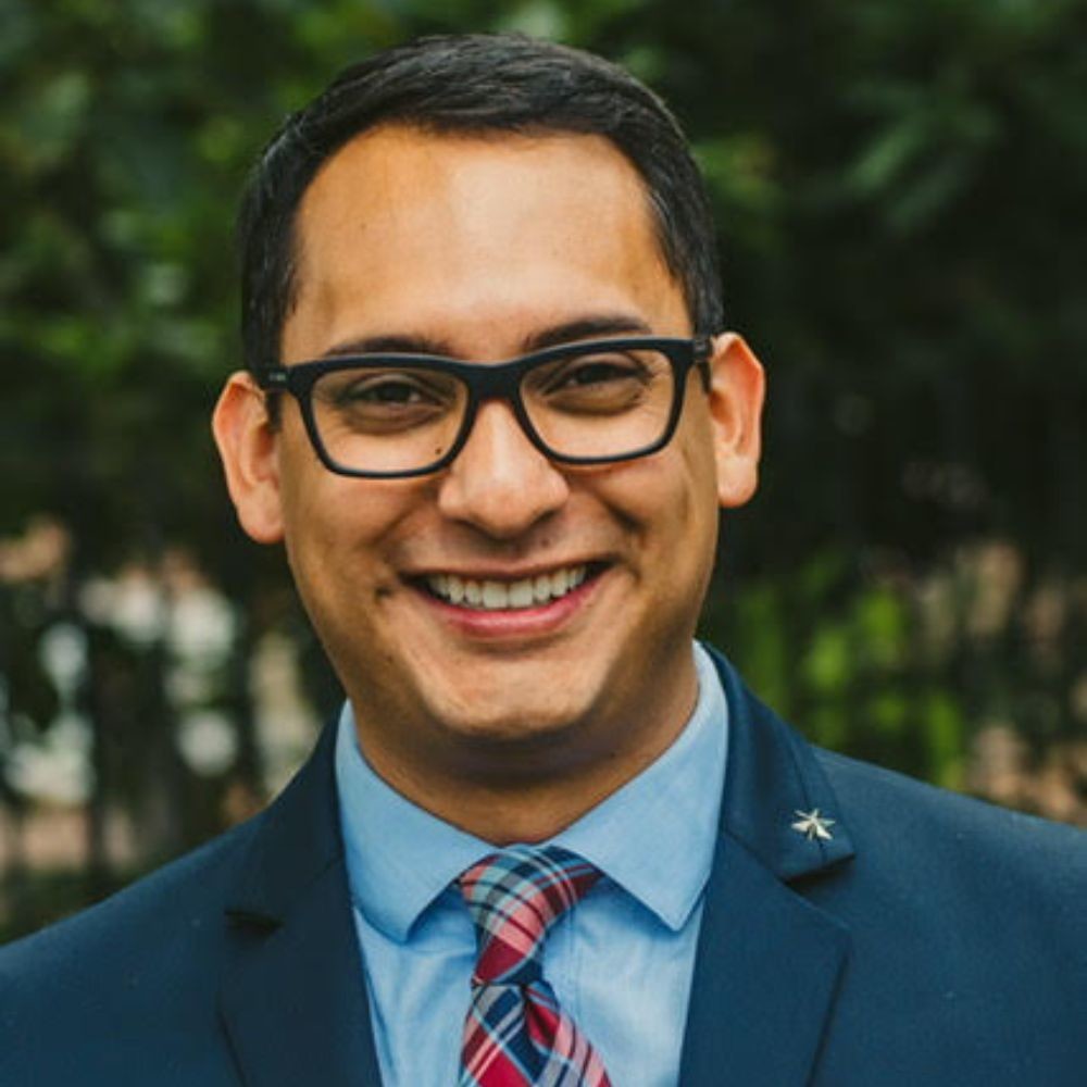 Josué Ortiz (MDiv, DMin)