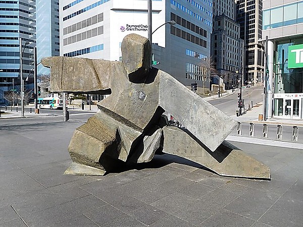 Tai Chi statue